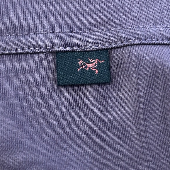 Arc'teryx Captive Polo Shirt Men's L Maroon Performance Outdoor Active *SPOT* - Picture 5 of 11